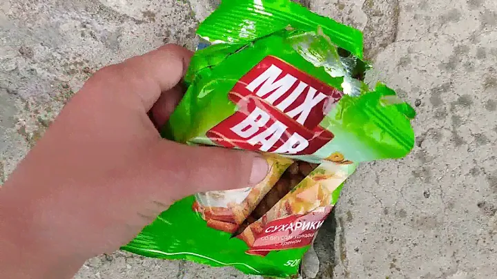 Обзор на сухарики Mix Bar с хреном