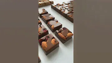 Chocolate and dry fruits mix new chocolate combo/DIY Chocolate 🍫cute ideas official#ideas #chocolate